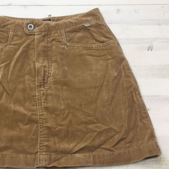 Guess Dresses & Skirts - Guess Vintage tan velvet mini skirt sz 26